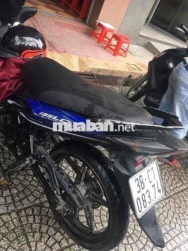 Exciter RC 135 xanh đen