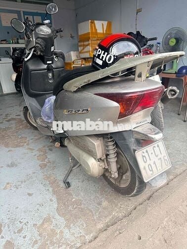 Honda Lead 2012 Bạc-Đen