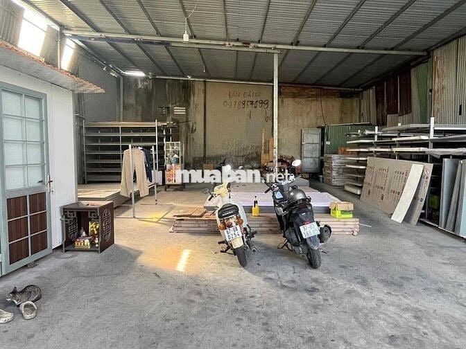 Cho thuê kho xưởng có sân gần Trung Tâm Y tế Dĩ An
