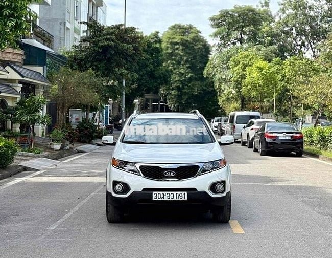 Kia Sorento 2014 GAT 2.4L 4WD - 110000 km