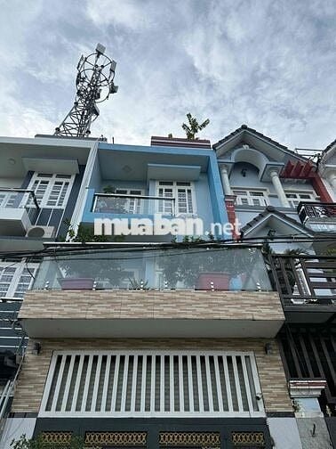 bình thành chủ ngợp giá 3,9 tỷ 4x14nhà 3tầng