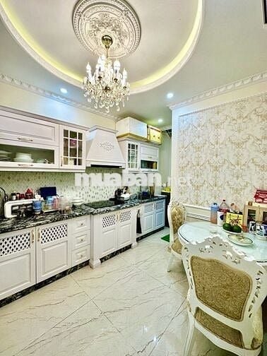 HIẾM_ NHÀ 1 XẸT_HXH_5 TẦNG_6PN_SHR_41M2_Giảm sâu còn 8ty6 Q10