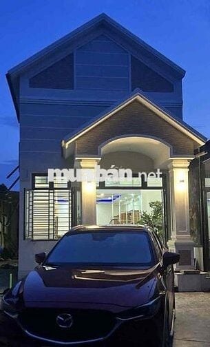 cần bán nhà xã thường tân TP Hcm