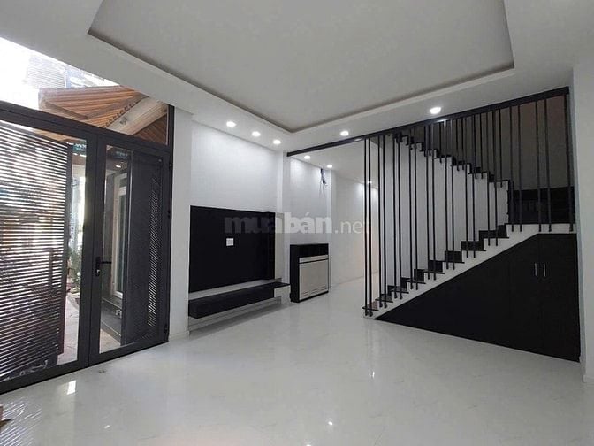 BÁN NHÀ HẺM ĐƯỜNG NGUYỄN TRI PHƯƠNG F4 QUẬN 10