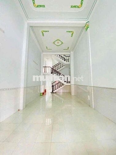 Cho thuê nhà mặt tiền đường Đồng Văn Cống có 5 phòng ngủ 5 máy lạnh