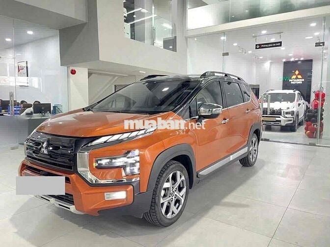 Mitsubishi Xpander Cross 2023 Nâu 45000 km