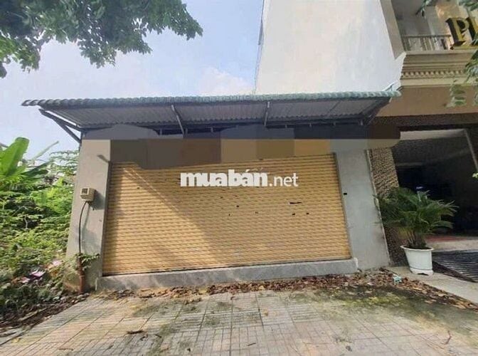 Cho Thuê Kho Xưởng 7x20m Mặt Tiền Đường Số KDC Phạm Hữu Lầu Q.7