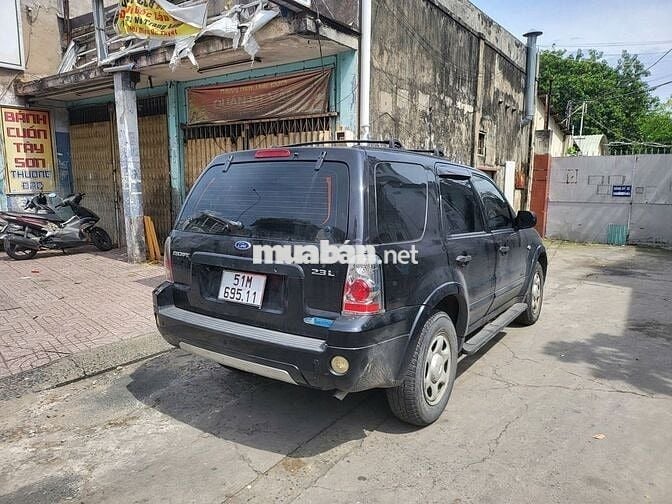 Ford Escape 2006 2.3L AT Đen 98500 km