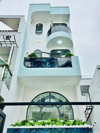 Siêu vị trí! Bán nhà đường Tú Xương, trung tâm Quận 3