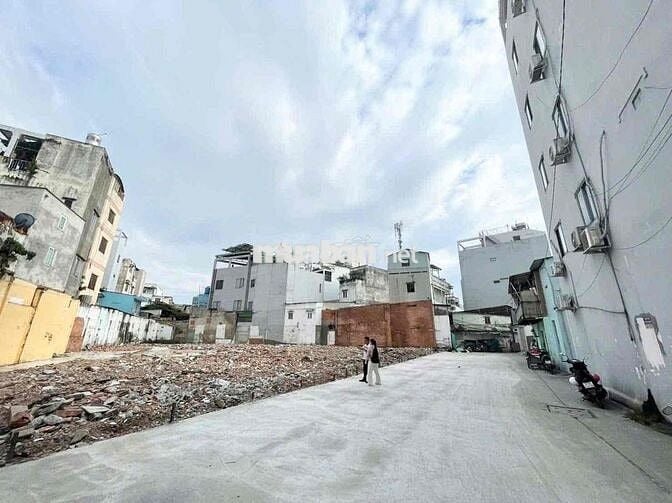 5Lô Đất Vị Trí Siêu Vip Đối Diện Đầm Sen, Quận 11