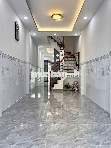 Mặt Tiền Kinh doanh Trịnh đình trọng nhà đẹp ở liền