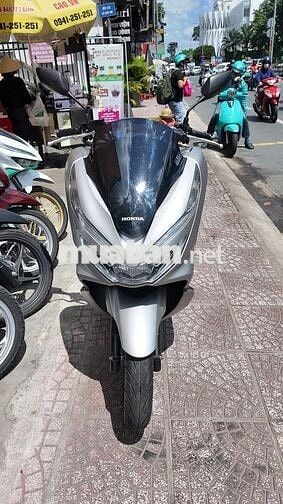 Honda PCX 125 màu Bạc