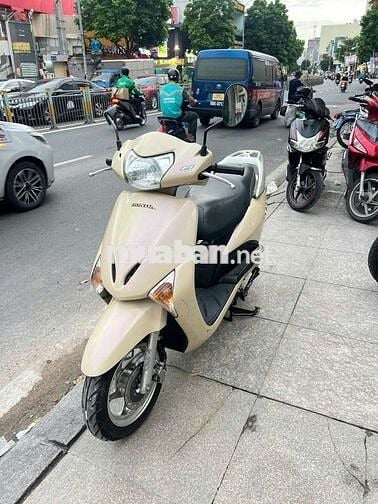 Honda lead FI 2010 mới 90% biển số 62 chính chủ