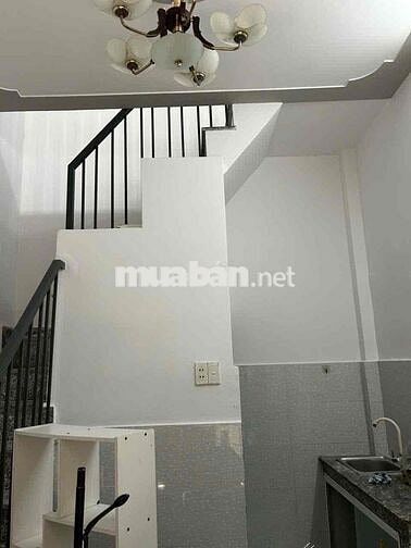 bán nhà cho trả góp ngay chợ hiệp thành Q12