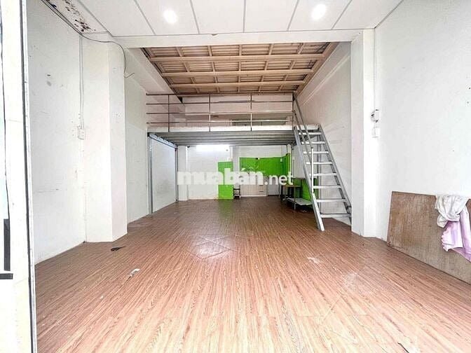 Mặt bằng kinh doanh trong hẻm làng ốc dương bá trạc hẻm đông đúc