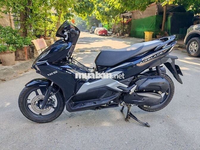 Honda Air Blade 125 2024 4val Đen
