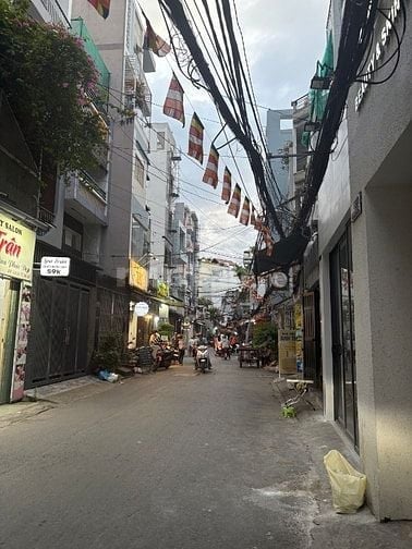 Nhà C4, khu sầm uất Âu Dương Lân, Q8, 60m2, ngang 4.2, nở hậu 5.5, 6.x