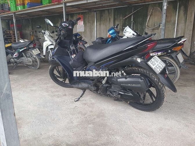 Suzuki 125Fi Đen keng