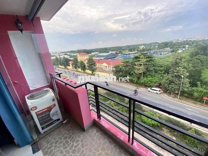 Căn hộ mới 100% ngay sân bay tân sơn nhất