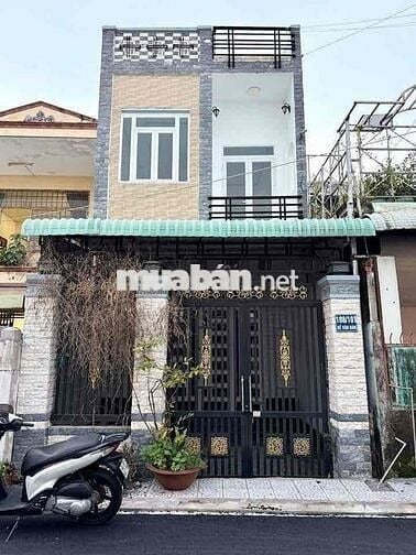 nhà trệt lầu lộ ô tô gần đường Bế Văn Đàn, DT: 4,8m x 18,5m