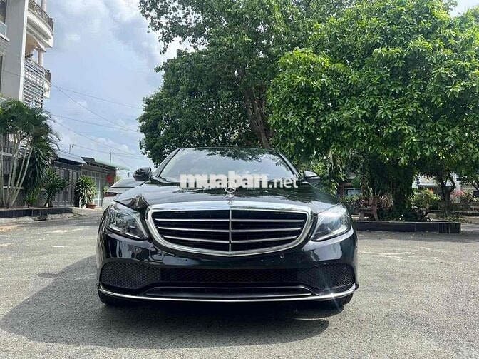 Mercedes Benz C200 Exclusive 2021