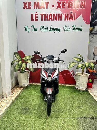 Honda Air Blade Đen đỏ