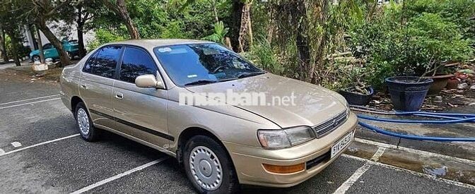 Toyota corona