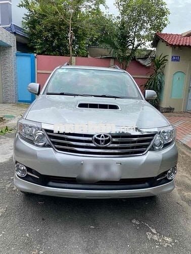 Toyot Fortune 2016 2.4G 4x2 MT  138km