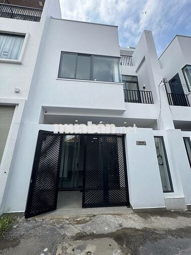 Bán nhà riêng tại Tô Ngọc Vân, 6,8 tỷ, 100m2 sàn, view đẹp