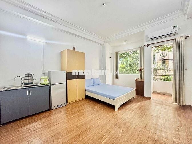 Căn Hộ Ban Công Y Hình 100% Mới Nội Thất Đầy Đủ Công Viên Gia Định