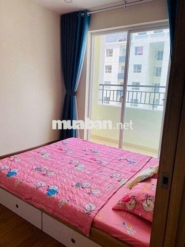 Cho thuê căn 2PN 2WC có nội thất giá 8tr/tháng