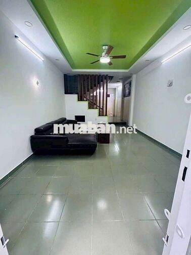 Nhà Tân Phú sát Âu Cơ DT 4,2❌17+1 Lầu đúc 3pn2wc hẻm 3m thông 12tr