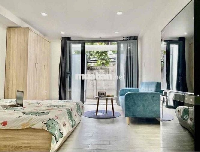 ⭐ CHO THUÊ PHÒNG CHDV – UNG VĂN KHIÊM – 1PN SÂN TRƯỚC – KHU ĐƯỜNG D