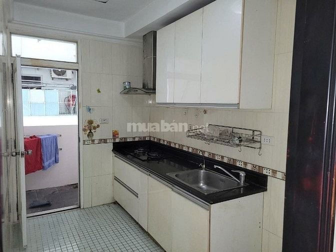 Bán CC tại Trần Văn Kiểu2,9 tỷ, 60 m2, 2PN thang máyQ10 TPHCM