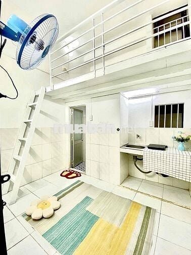 TRỐNG SẴN PHÒNG CÓ GÁC - ĐẦY ĐỦ NỘI THẤT - NGAY NGÃ TƯ BỐN XÃ - Q11