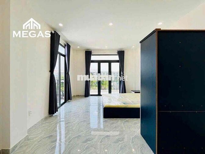 STUDIO BAN CÔNG 40M2 NGAY MẶT TIỀN ĐƯỜNG - GẦN ĐH VĂN LANG