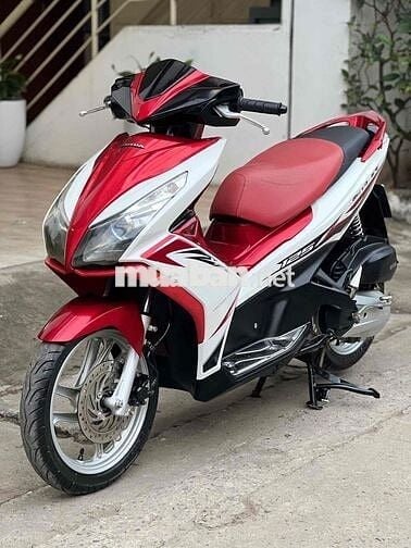 honda airblade 125 fi mắt cú biển hn cần bán