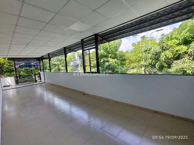 Cho thuê phòng tại tầng 1, căn góc nhà số 152 đường số 39, quận 7