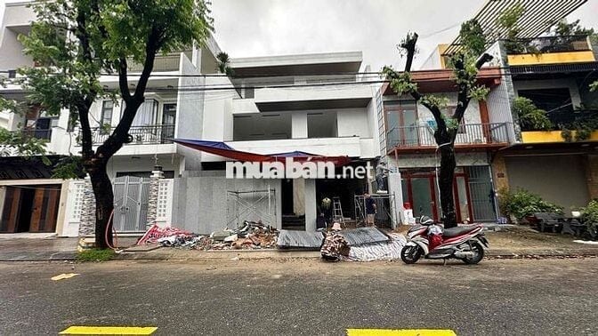 Bán biệt thự 3 tầng đường Quách Thị Trang - Full nội thất - Giá: 19tỷ