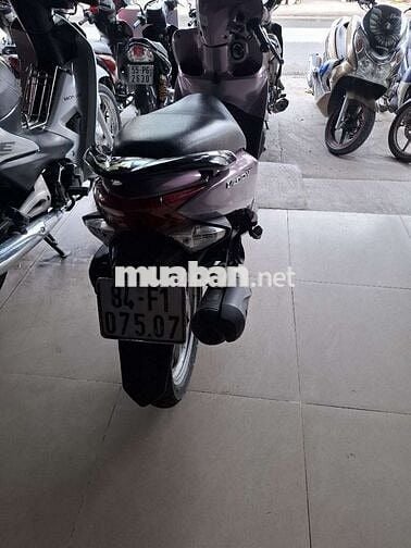 Honda Vision màu Tím