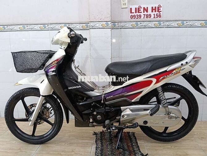 Future 2 , máy zin,xe đẹp,bs65