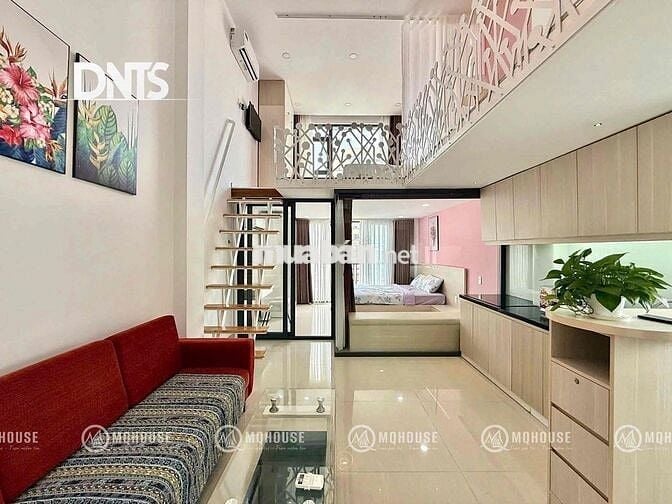 Căn Hộ Cao Cấp 2PN balcony cửa sổ view Thành Phố. Gần chợ Bến Thành