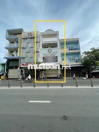 Cho thuê nhà mặt tiền đường Cách mạng 6x12m 2L