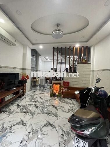 Bán nhà 55m , ngang 5 dài 11m , 3 Tầng, lê trọng tấn - Tân Phú - 5,8 T