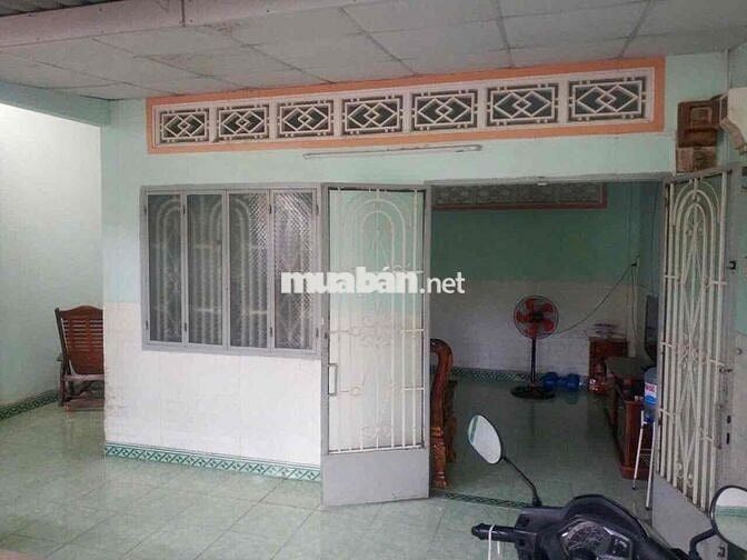 Nhà Cấp 4 Cũ Mặt Tiền Nhựa Gần Uỷ Ban Phường Chánh Hiệp