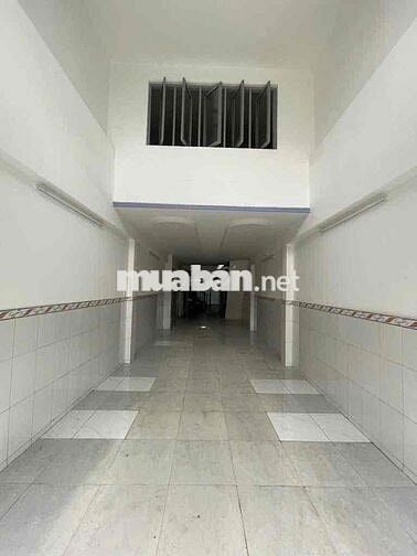 Nhà mặt tiền kd 5 tầng Hậu Giang-q6 ( 3,5m x 28m) khu vực sầm uất