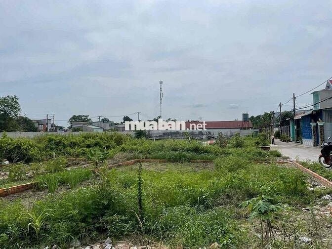 Đất hẻm xe tải bùi công trừng, đông thạnh HM