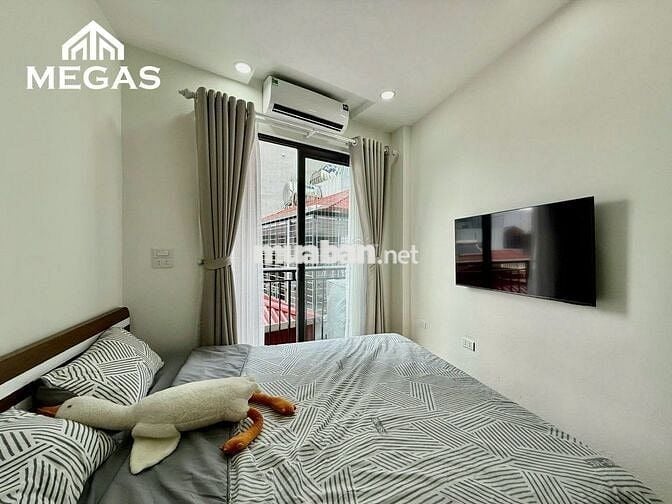 CHO THUÊ CĂN HỘ STUDIO FULL NỘI THẤT BAN CÔNG NGAY TẠI NGÕ XUÂN ĐỈNH