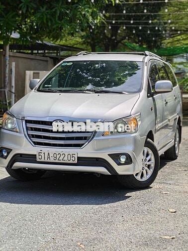 Toyota Innova 2014 2.0G - 124000 km