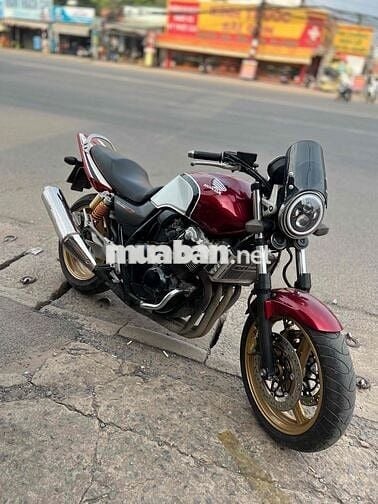 CB400 Supper Four huyền thoại, máy hú tê tái